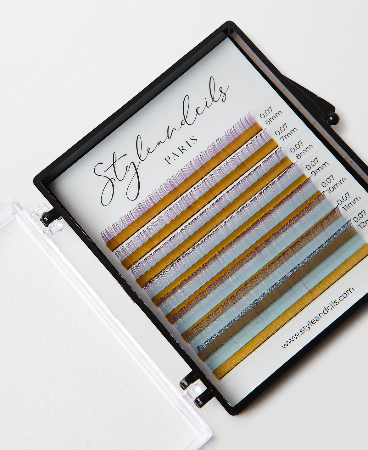STYLEANDCILS - Collection couleurs volume russe 07